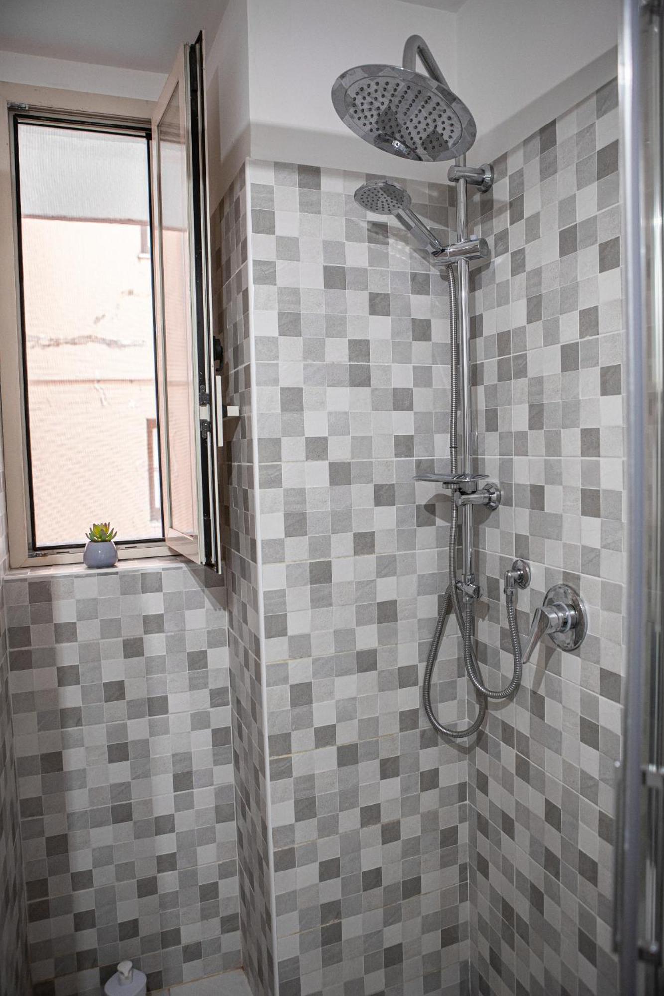 Ruggero Settimo - Holiday Houses Catania Ngoại thất bức ảnh