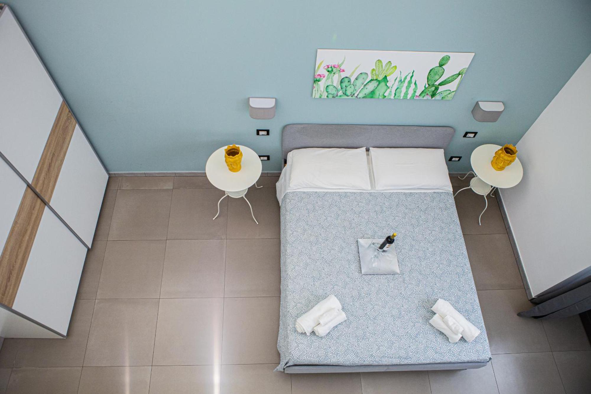 Ruggero Settimo - Holiday Houses Catania Ngoại thất bức ảnh