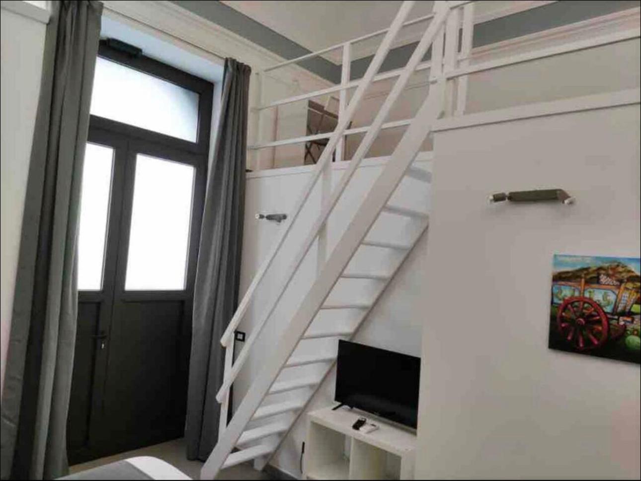 Ruggero Settimo - Holiday Houses Catania Ngoại thất bức ảnh